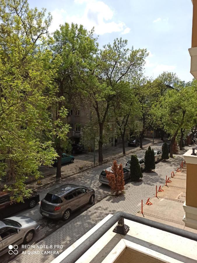 Medical University Apartments Plowdiw Exterior foto